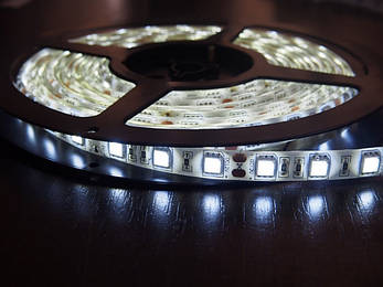 Світлодіодна стрічка SMD 3528 120 LED/5 IP20, фото 3