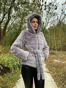 Сірий кожушок із штучного хутра (шиншила) з капюшоном (р. 42-56) 39sb153