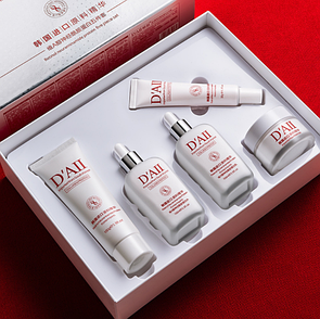 Набір для обличчя з п'яти засобів DAII Retinol Protein Set з ретинолом (вітаміном А)