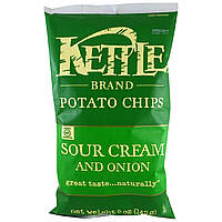 Kettle Foods, Картофельные чипсы, вкус сметаны и лука, 5 унций (142 г)