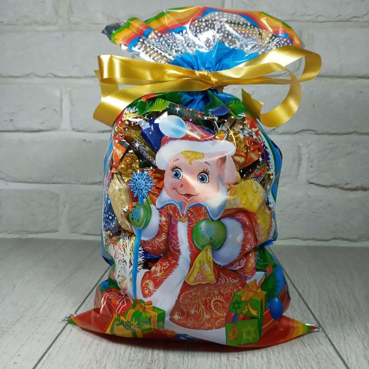 Подарочная упаковка с новогодним рисунком (20*35) №30 Поросенок (100 шт), фото 1