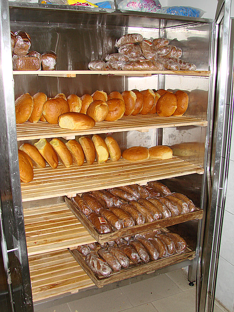 Шкаф из нержавеющей стали для хлеба 1100*500*1600 - фото 1 - id-p1294099199