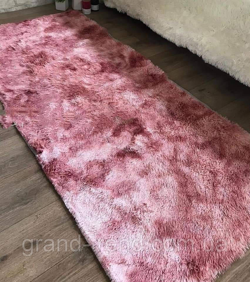 Хутровий килимок на підлогу 2х1 метр рожевий