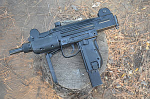 Пистолет-пулемет UZI KWC KMB-07
