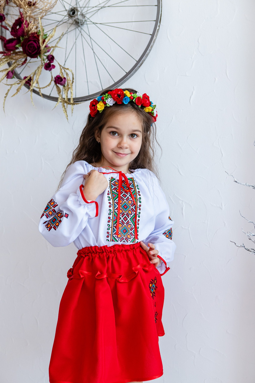Вишитий костюм для дівчинки Візерунок блузка та спідниця червоний