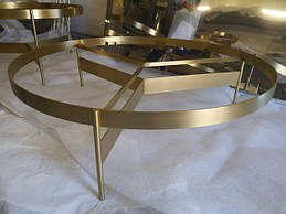 кавовий столик сатин покриттям під золото