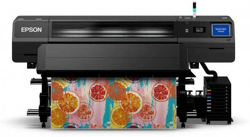 Перший широкоформатний плоттер Epson для рекламного ринку з чорнилом Ultrachrome RS на водній основі