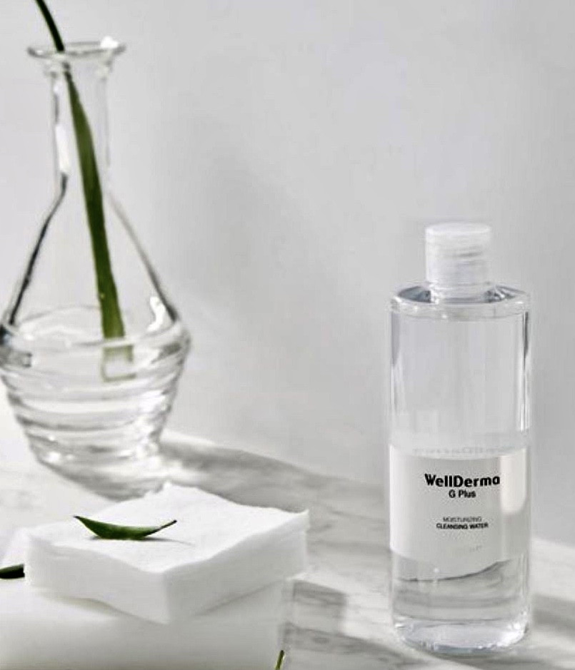 Очисна вода для зняття макіяжу Wellderma G Plus Moisturizing Cleansing Water 100ml