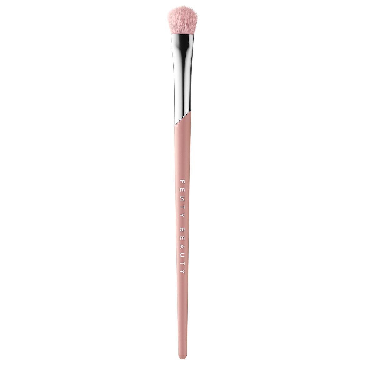 Пензель для тіней Fenty Beauty All-Over Eyeshadow Brush 200