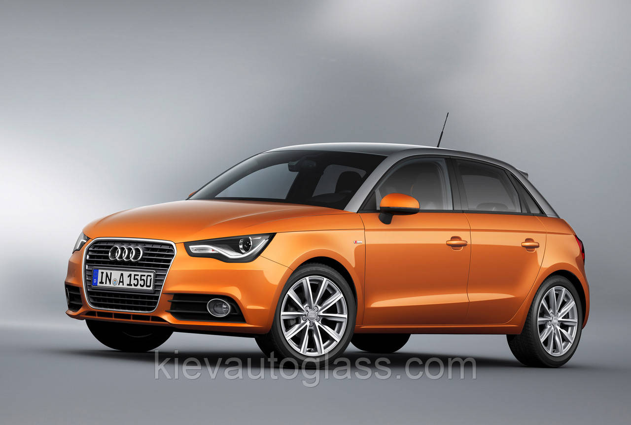 Лобове скло на Audi A1 2010-18 р.в.