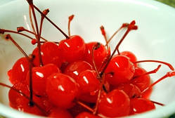 Вишня коктейльная с черенком 3,4 кг