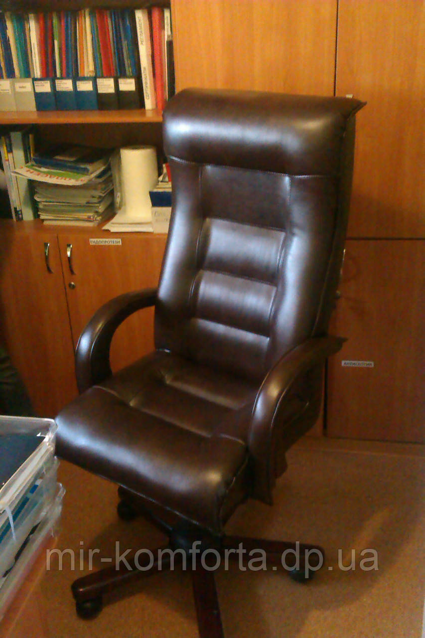 Перетягування офісних крісел - фото 1 - id-p183690378