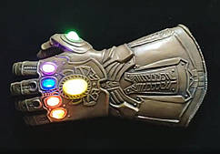 Рукавичка з підсвічуванням Нескінченності Таноса Месники Infinity Gauntlet Thanos Avengers 35 см TN 2.500