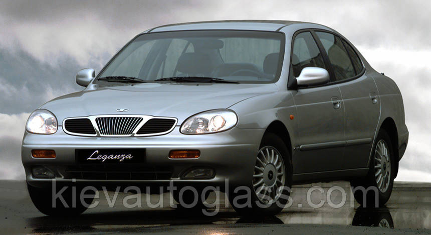 Лобове скло на DAEWOO LEGANZA 1997-02 г., фото 1