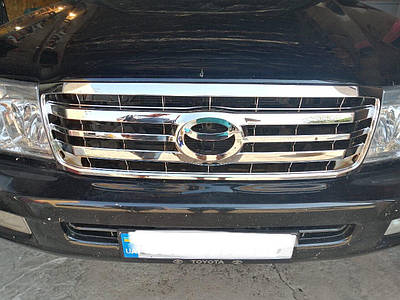 Радіаторна решітка (All Chrome) Toyota Land Cruiser 100 (1998-2007