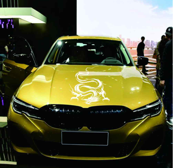 Наклейка на автомобіль 3D 50cm дракон білий, фото 1