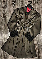 Изысканный женский халат с кружевом из Премиум-атласа.