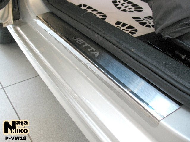 Накладки на пороги Volkswagen Jetta VI 2011- premium NataNiko
