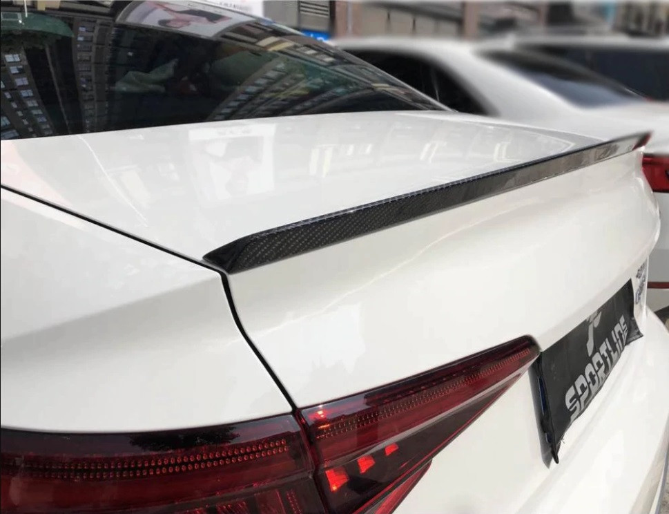 Карбоновий спойлер Audi A4 B9 сабля тюнінг (v1)