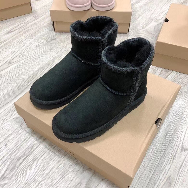 Уги жіночі UGG 35p 36p 39p 40p