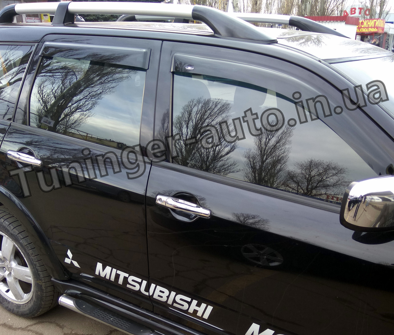 Дефлектори вікон (вітровики) Mitsubishi Outlander 2003-2007 (Hic), фото 1