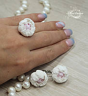 Сережки з квітами "Біло-рожеві півонії". Кращий подарунок дівчині