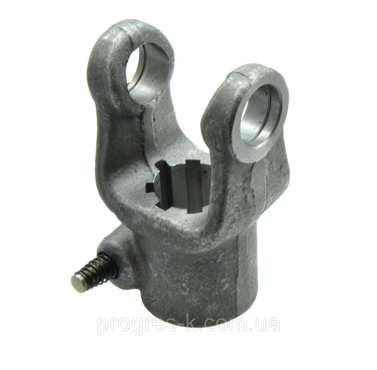 Вилка AP.A-140 шліцьова 8х32х38 під хрестовину 23,84х61,35