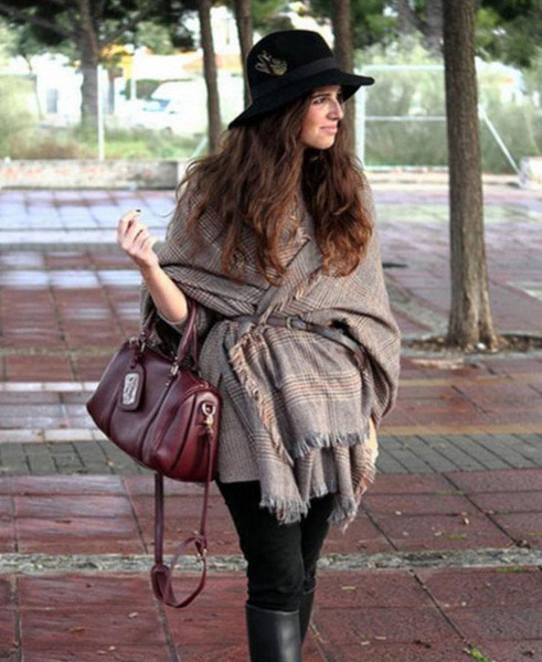 Шарф-палантин женский в клетку широкий, бежевый