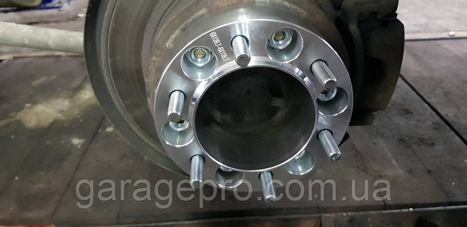 Колесные ступичные проставки под диски Hofmann 30мм для