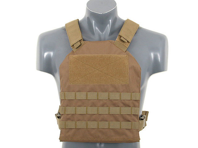Простий Plate Carrier з аналогом балістичних вставок - Coyote, 8FIELDS, для страйкболу, фото 1