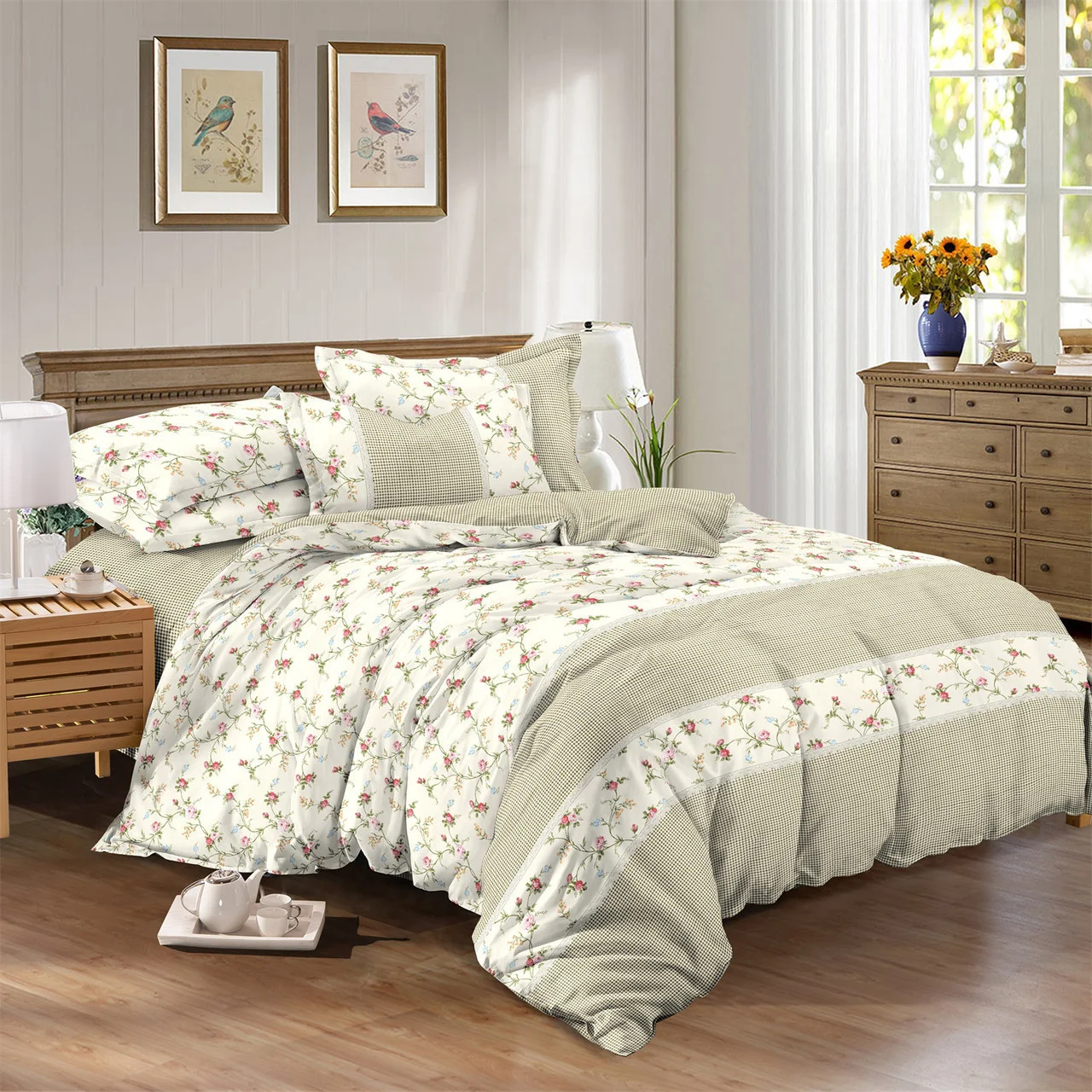 Постільна білизна Королева Ночі (Бязь) | Полуторний комплект | 50х70 | Дрібні квіти на світлому, фото 1