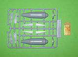Пластикова модель 1/72 A-model NA 72009 Радянська фугасна бомба FAB-9000 M54 Soviet High explosive Bomb, фото 3