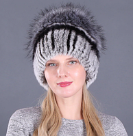 Сіра жіноча шапка з хутра кролика Рекс і помпоном колір 7. Різні кольори
