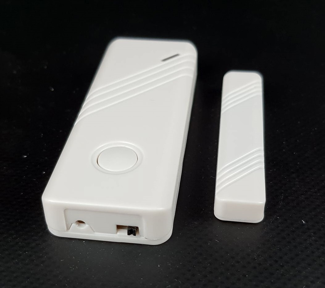 Датчик відкриття дверей.