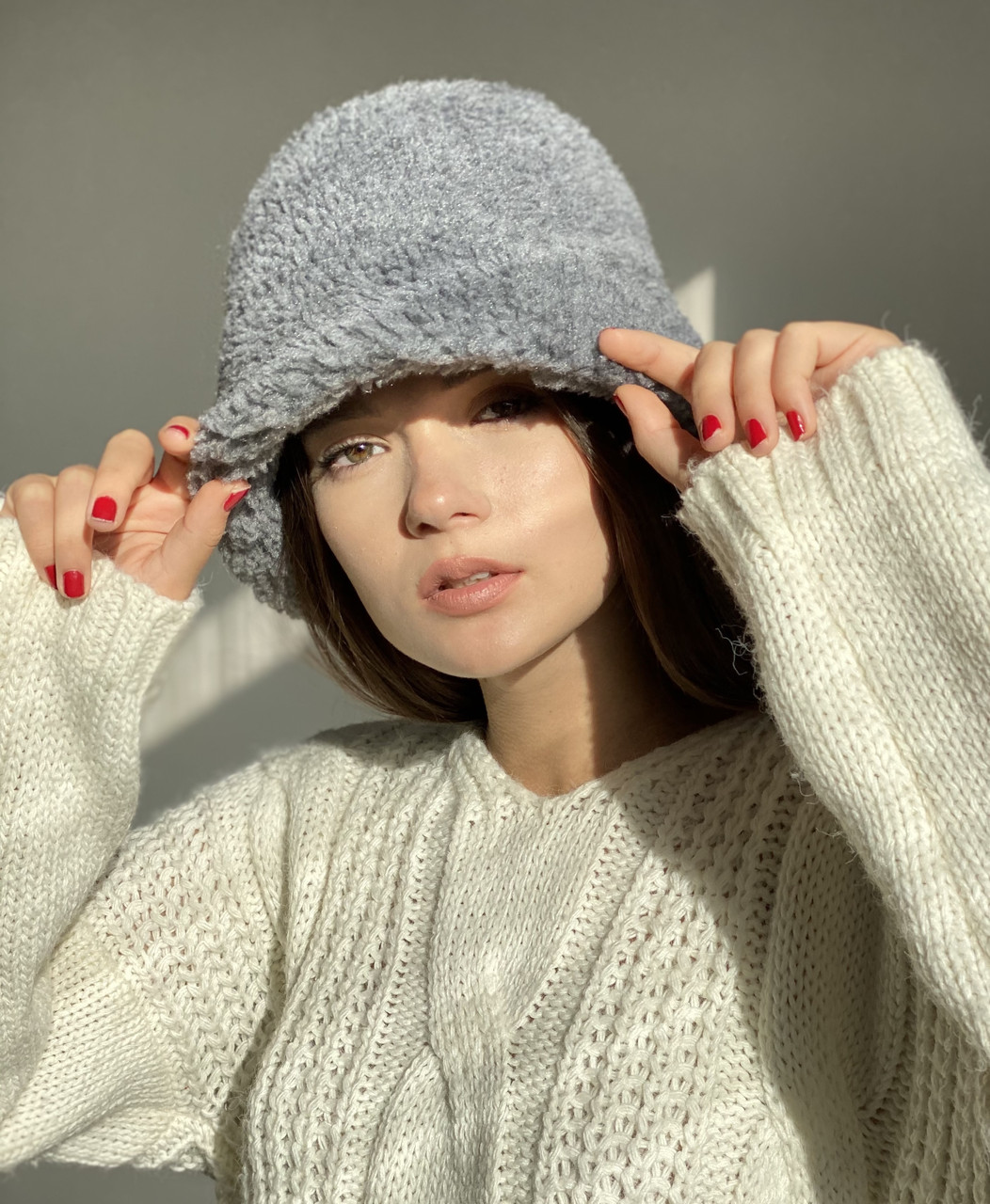 Хутряна панамка шапка жіноча зимова D.Hats сірого кольору - фото 1 - id-p1076288111