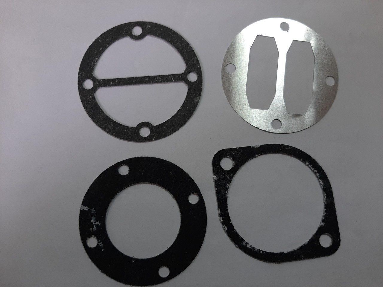 Прокладки на компресор (4 шт) двоциліндрового