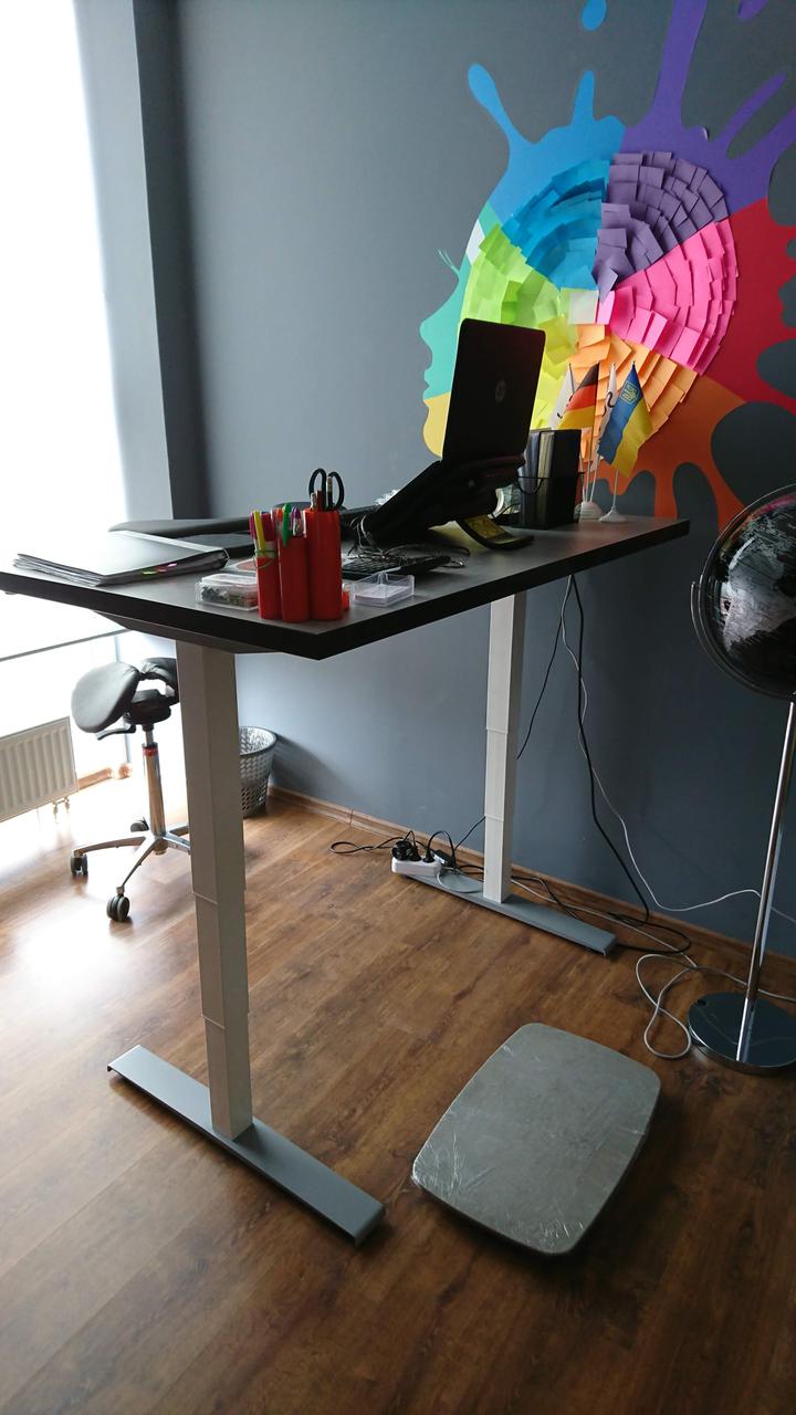 Suspa ELS-3 SMART (Cерый) - Офисный стол класса люкс для работы сидя-стоя с функцией Умный дом - фото 7 - id-p1300010497