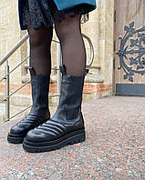 Боты женские Bottega Veneta boots FUR. Черные ботинки Ботега Венета Бутс С МЕХОМ.
