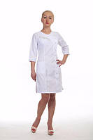 Белый медицинский халат врача с вышивкой Сакура коттон ( размер 42-60)