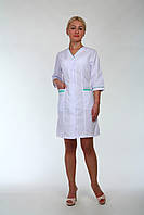 Жіночий білий медичний халат  батист із зеленими вставками ( розмір 44-74)