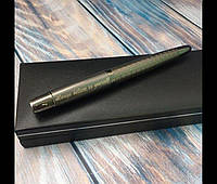 Подарочная ручка с индивидуальной гравировкой