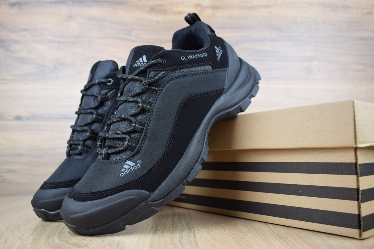 Чоловічі зимові кросівки Adidas Climaproof Black (на флісі), чорні без смужок. Розміри (42,44,45)