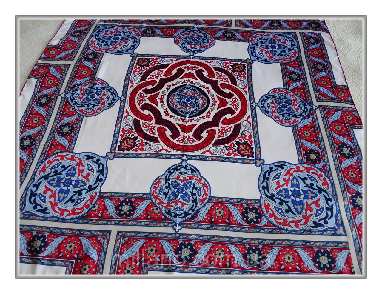 Хустка "H" шовк