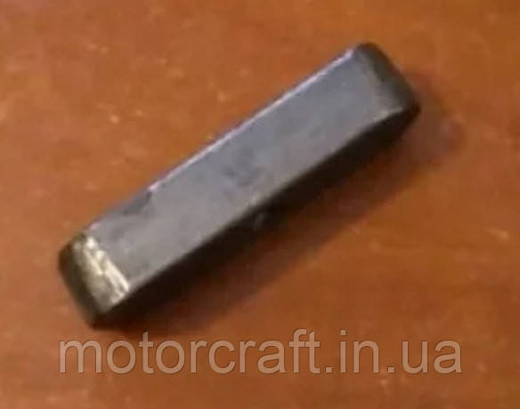 Шпонка маховика R190/R195