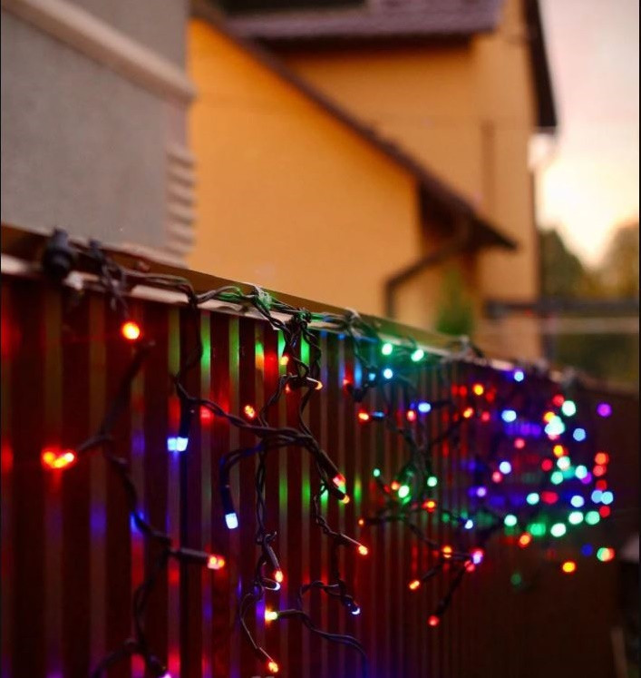 Гірлянда Бахрама Вулиця 120LED Діаметр 3,3 Масив 357 4х1м. з контролером, Чорний провід, Мікс (різнокольорова)