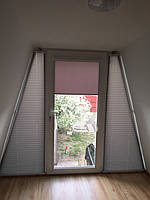 Нестандартні жалюзі-плісе на балкон.