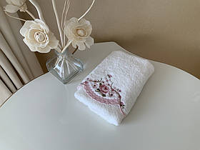 Рушник для рук махровий Laura Home 1 шт 30 x 50 см  Rose (молочний)