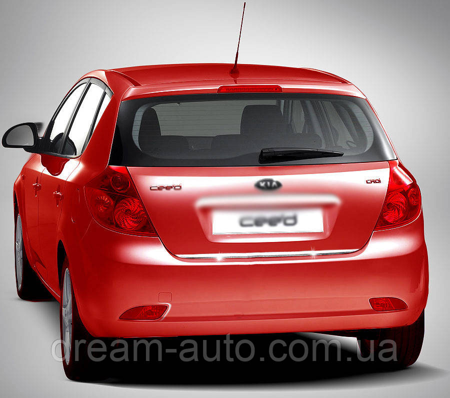 Kia Ceed 2007-2012 рр. Крайка багажника (HB, неірж.)