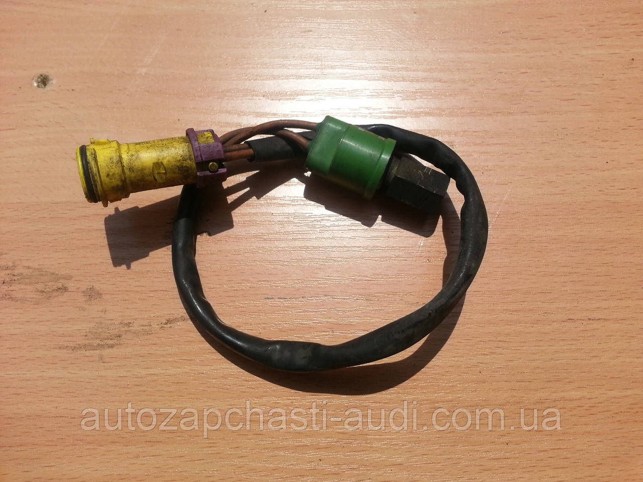 Датчик тиску фреона Audi 100 A6 C4 91-97г, фото 1