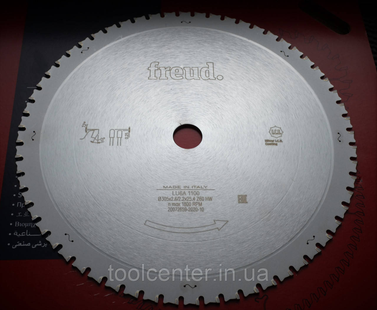 Пила для сталі металу Freud 305х2,6/2,2х25.4 Z60